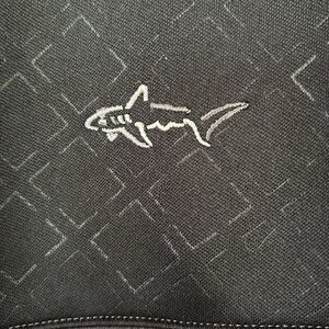 Greg Norman Black midweigjt Quarter-Zip Jacket- men’s- great for chilly golf!